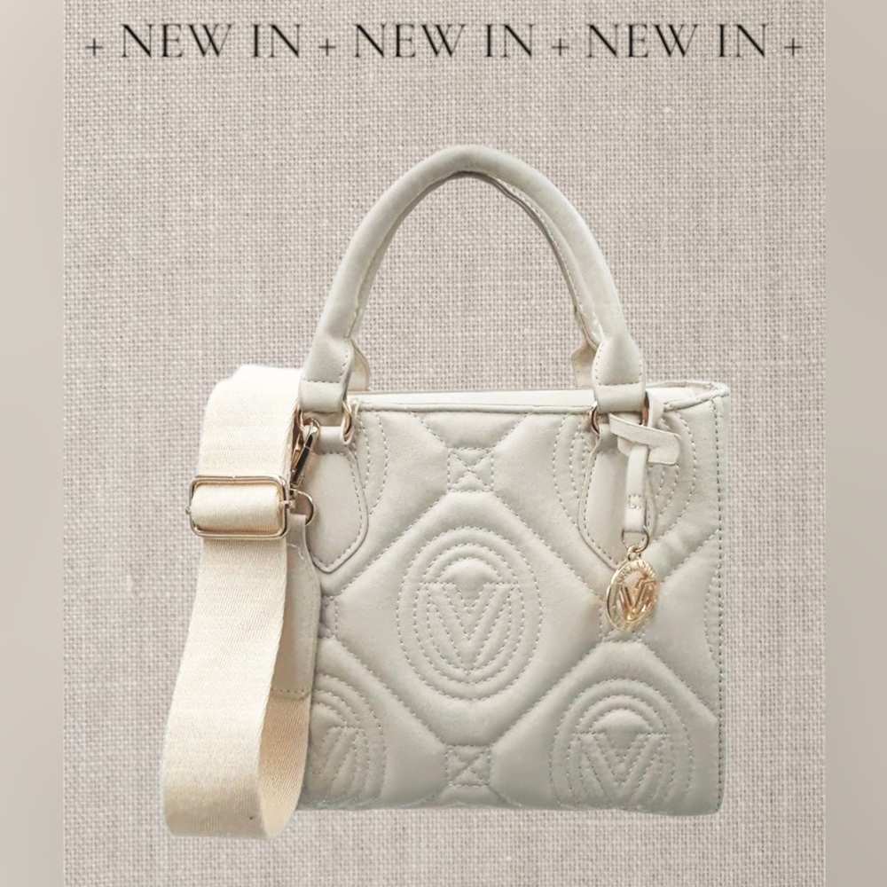 Unleash Your Inner Fashionista with the Valentino Orlandi Bone Quilted Tote Bag!